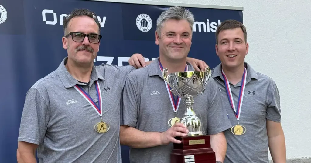 Medailisté MČR turnaj trojic 2025 v bowlsu